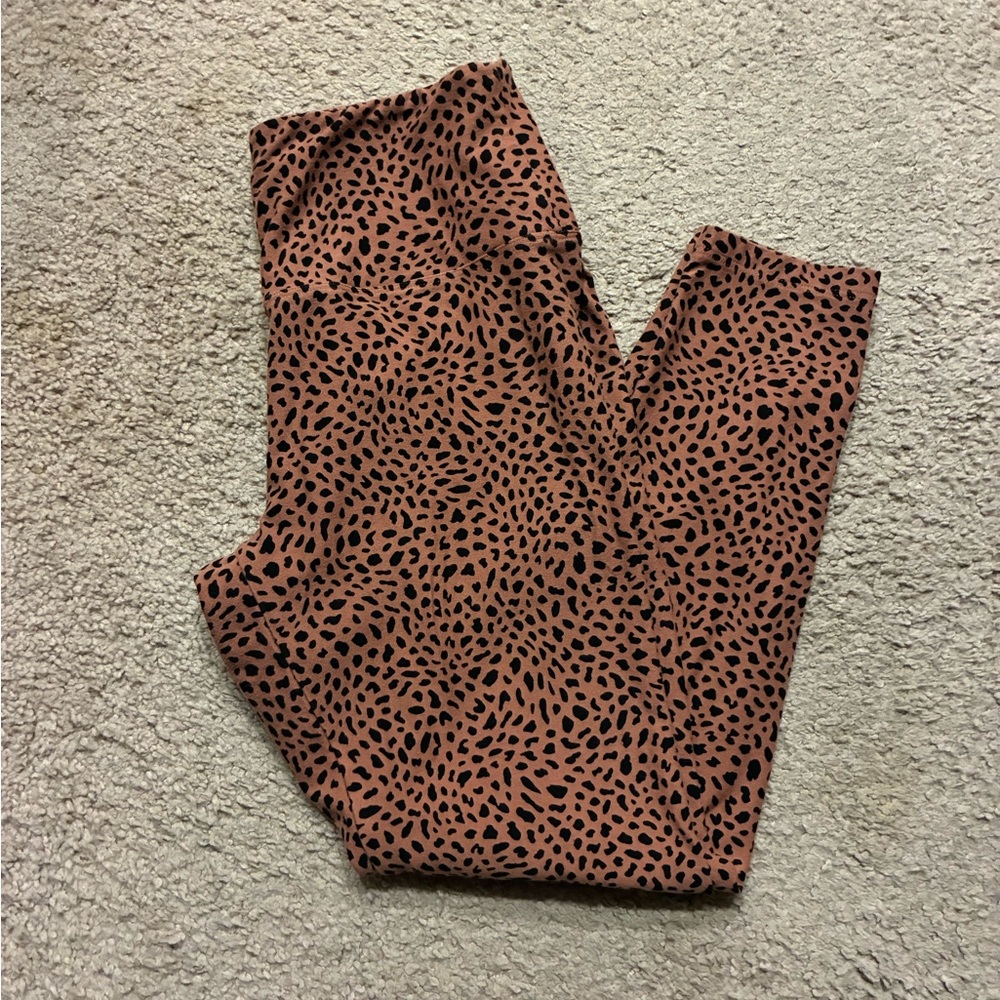 VS PINK animal print leggings